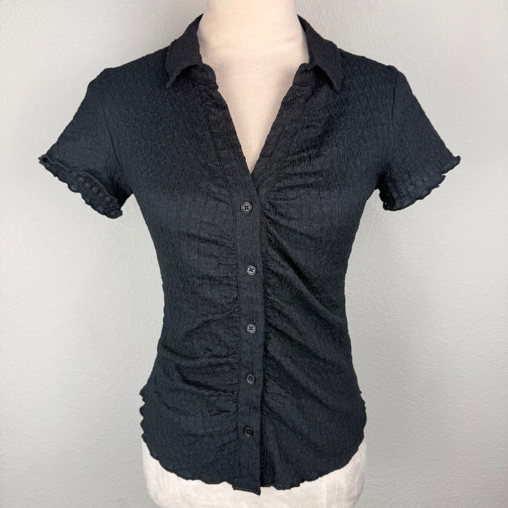 Sanctuary Black Crinkle Textured Ruched Short Sleeve Button Down Top Size XS
